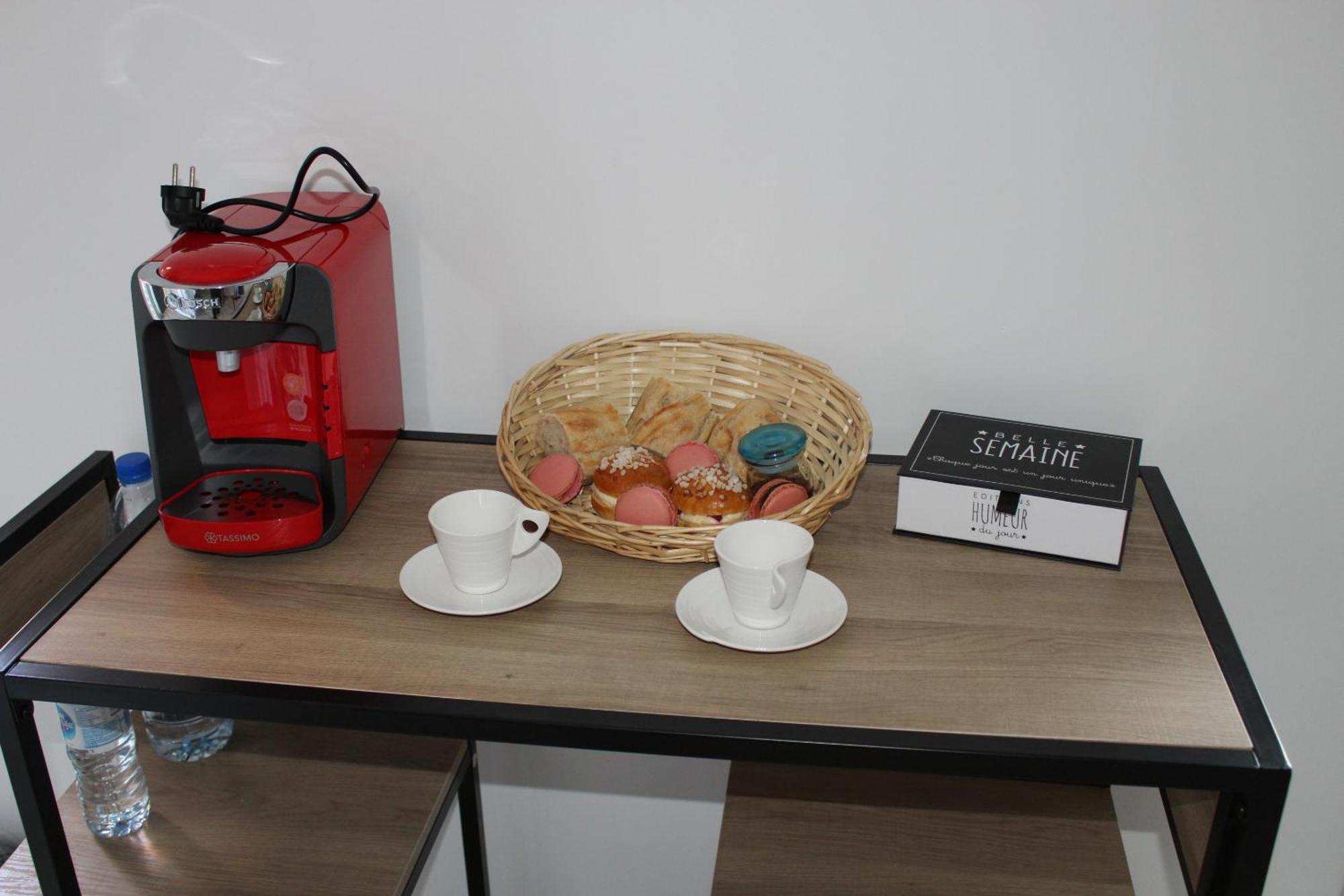 Aux P'tits Bonheurs La Grange Bed & Breakfast *