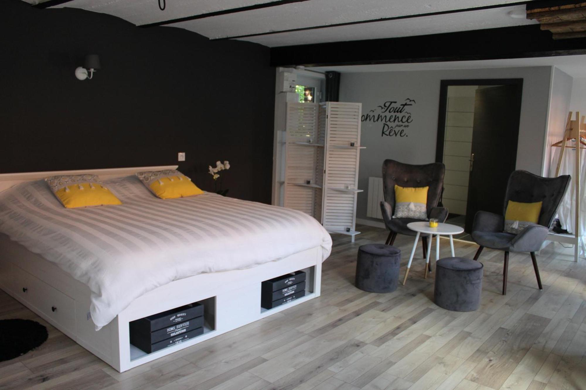 Bed & Breakfast Aux P'tits Bonheurs La Grange *